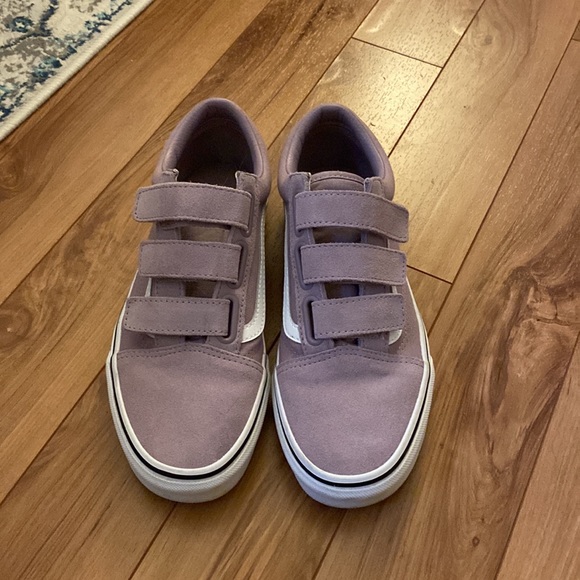 Vans - Picture 2 of 3